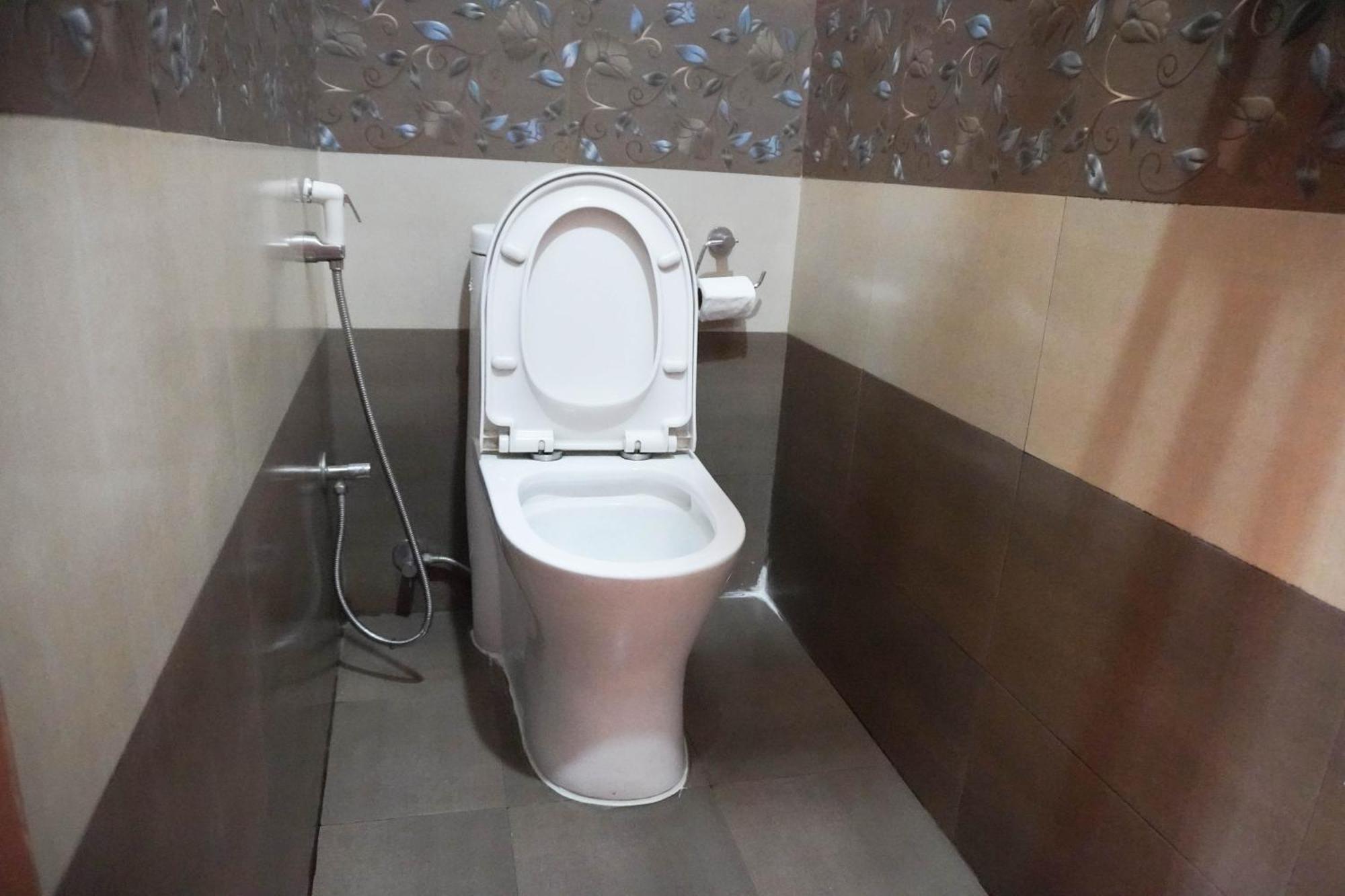 Standard Double Room,1717050833:JPEG