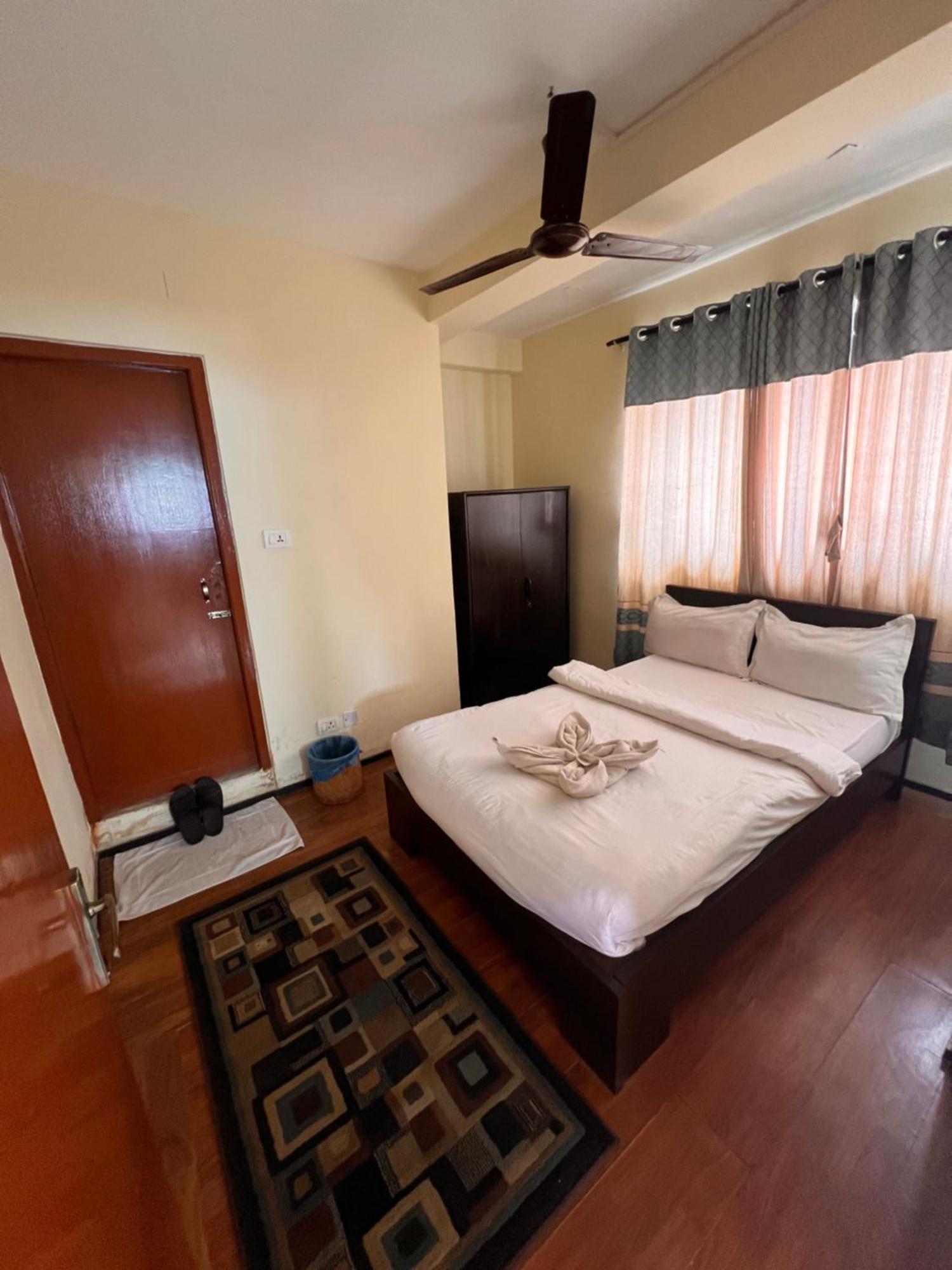 Single Room with Terrace