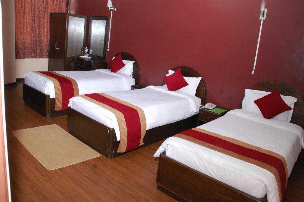 Standard Triple Room with 24 hour Check-in & Check-out